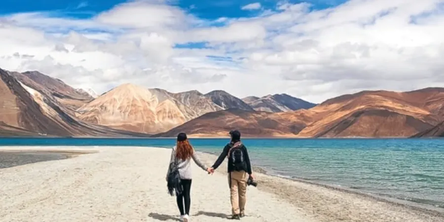Leh Ladakh Tour Packages For Couple
